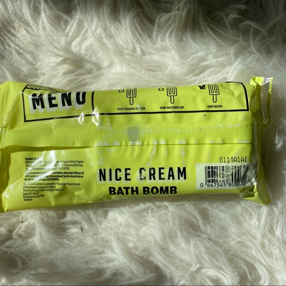 PINK Victoria’s Secret Popsicle Bath Bomb - Picture 4 of 5